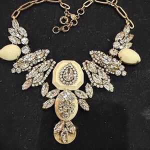 Elegant Gold and Cream Statement Necklace